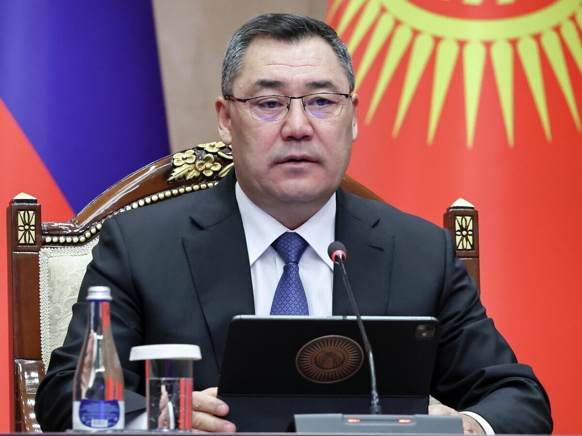    Президент Киргизии Садыр Жапаров на церемонии обмена подписанными документами и совместного с президентом РФ Владимиром Путиным заявления для прессы в Бишкеке | © РИА Новости / POOL