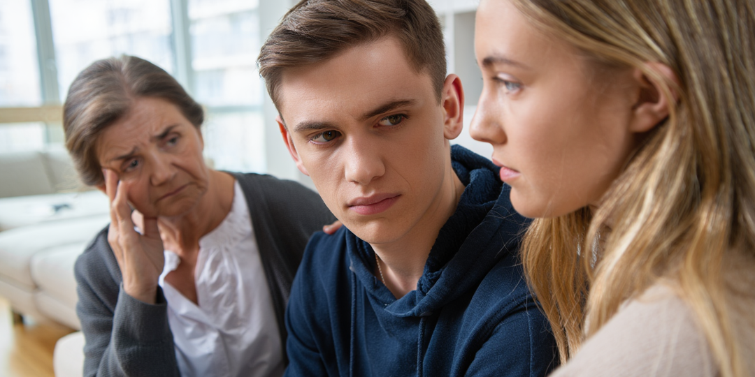 «Ты её не достоин» – сказала я сыну про невестку и потеряла его навсегда