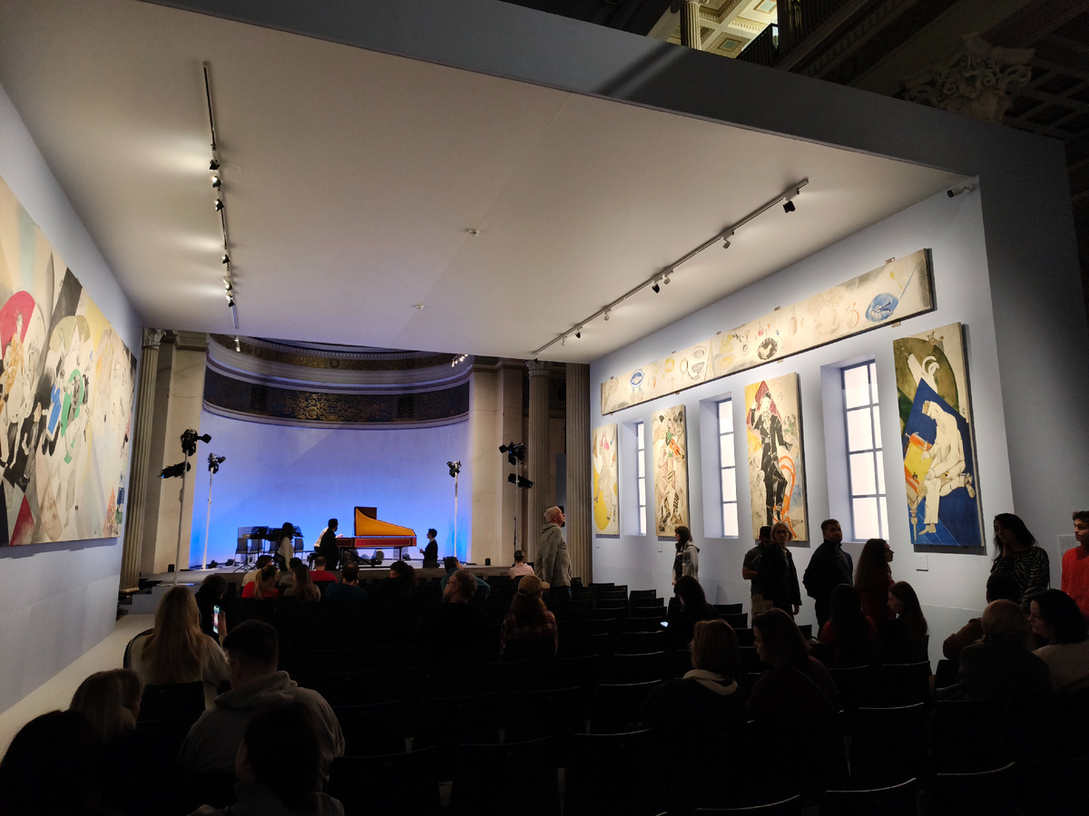 Зрительный зал еврейского камерного театра