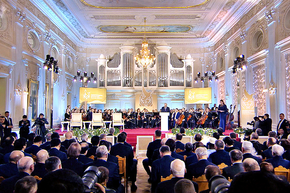    ©АО "ТВ Центр"