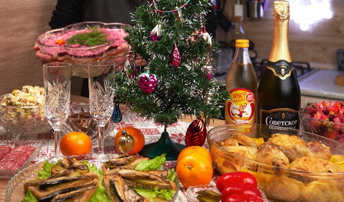 Новогоднее меню времен СССР.