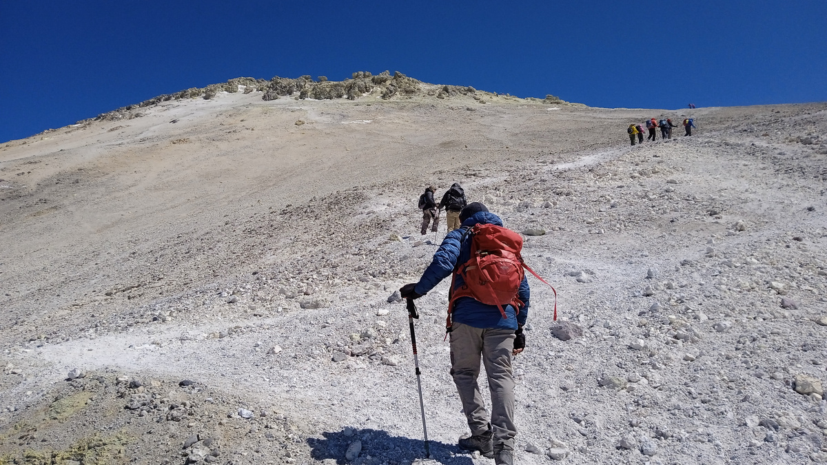  Иран, Демавенд, фото 2022 года