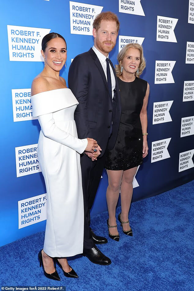 Герцог и герцогиня Сассекские на гала-церемонии вручения премии Ripple of Hope Award в Нью-Йорке, 6 декабря 2022 года.