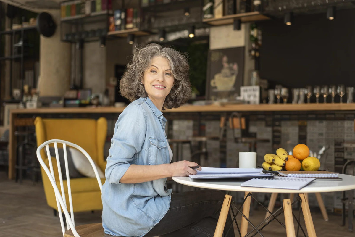 Выглядеть стильно и привлекательно можно в любом возрасте (Источник: Соцсети)