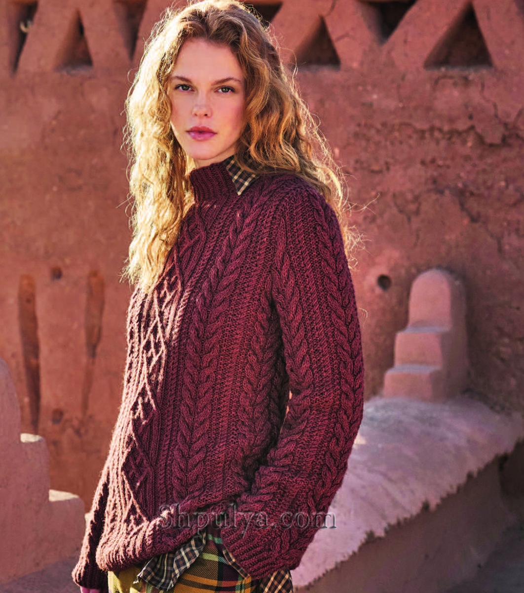 Шерстяной вязаный пуловер с «косами» и ромбами