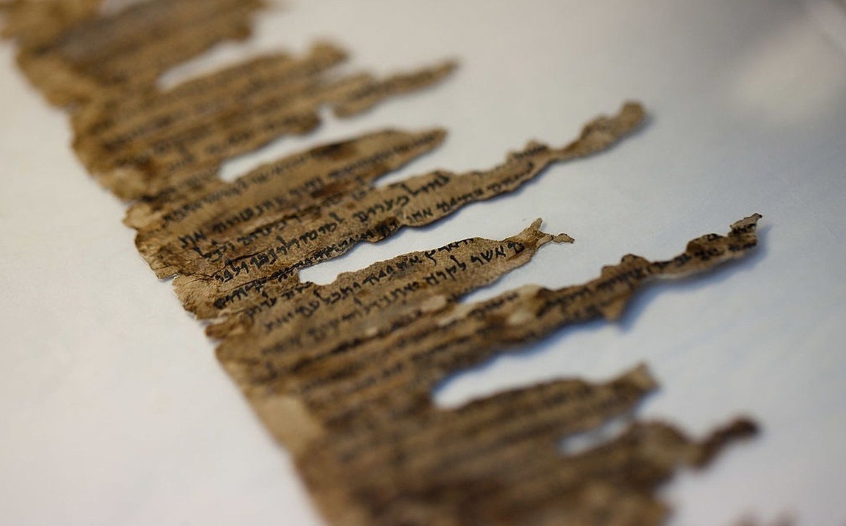 Кумранские свитки – удивительная находка. (Фото: i.pinimg.com).