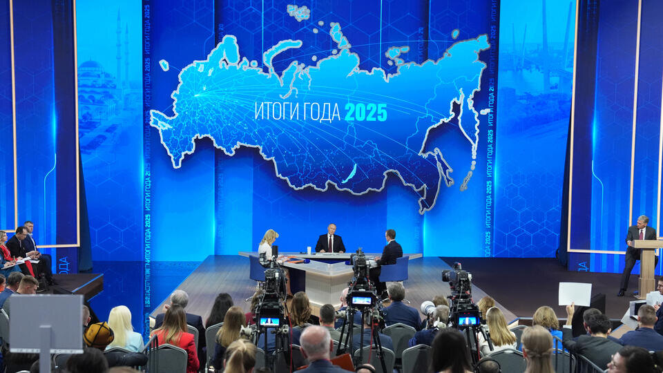     На связи вся страна: самые волнующие россиян вопросы на прямой линии с Путиным ИЗВЕСТИЯ/Андрей Эрштрем