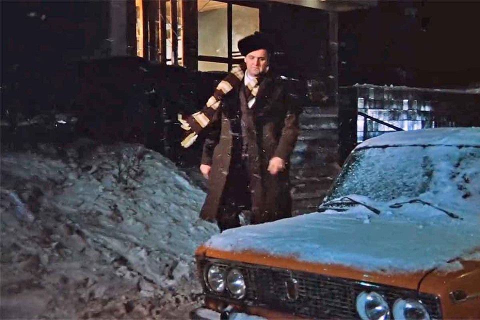    Знаменитая "тройка" Ипполита стала одним из героев романтичной новогодней комедии Эльдара Рязанова кадр из фильма