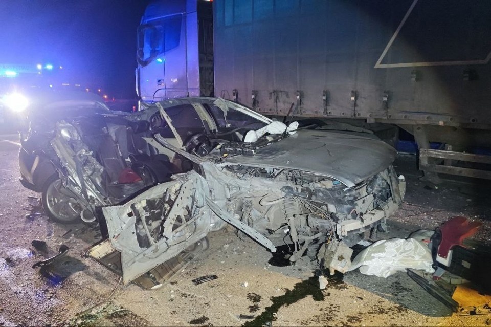    Водитель "Ниссана" погиб в ДТП. Фото: Госавтоинспекция Амурской области