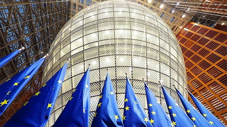    AP/TASS: Европейцы воспринимают поддержку американцами оппозиции (зачастую несистемной) как попытку смены режима в странах ЕС