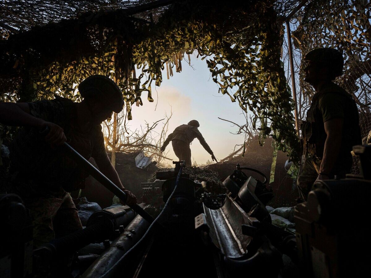    Украинские военные | © AP Photo / Evgeniy Maloletka