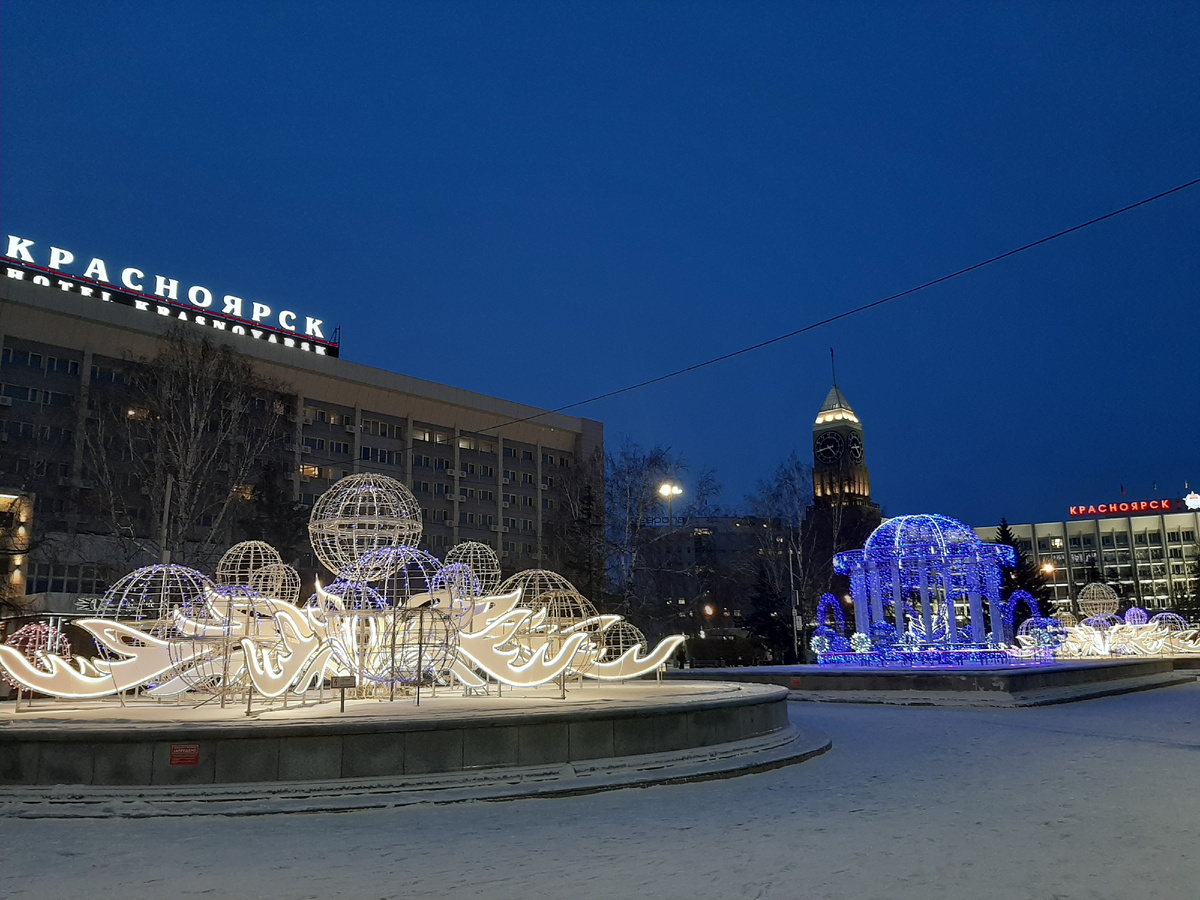 Театральная площадь