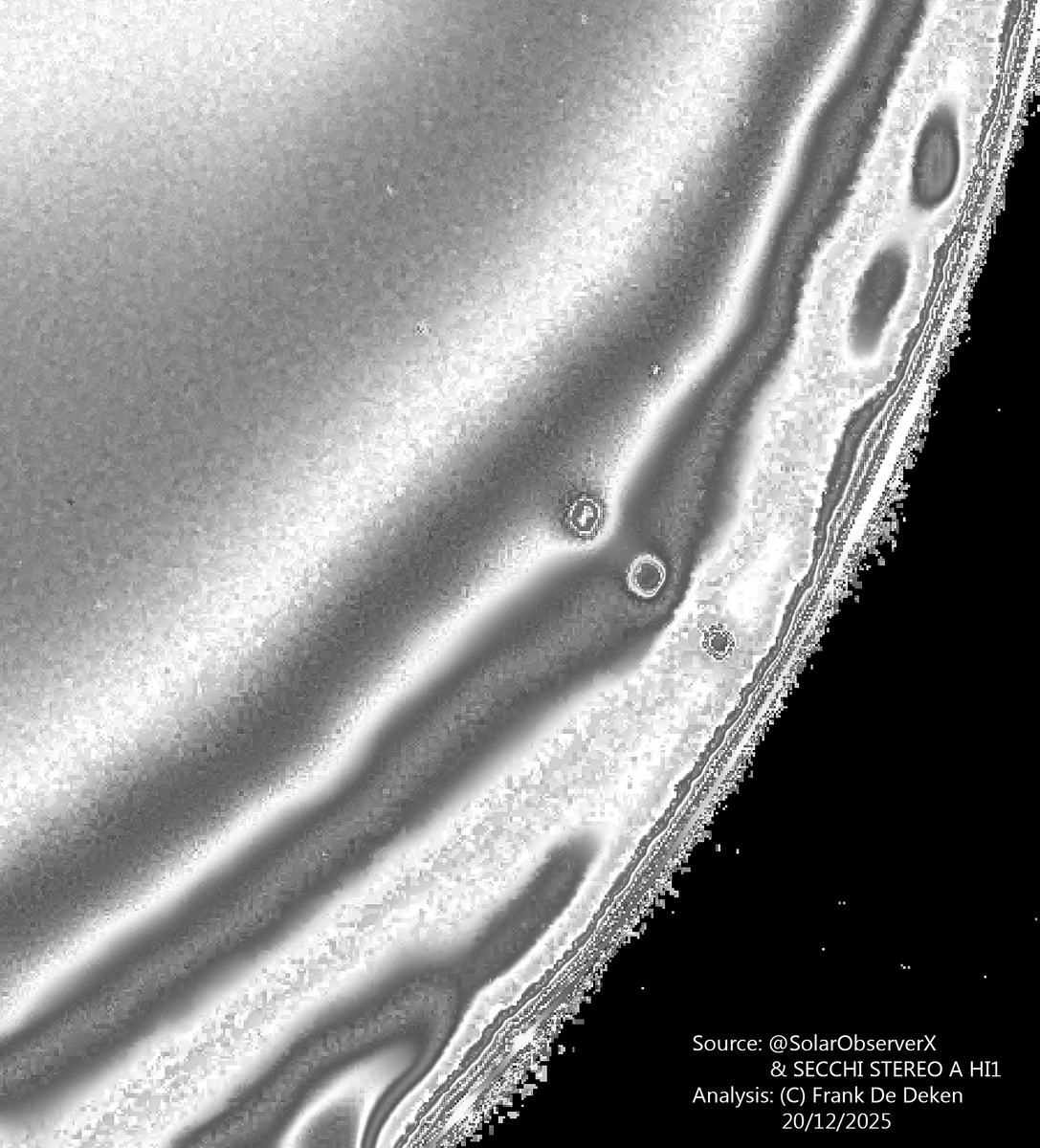 Результат первого увеличения масштаба с монохромной обработкой