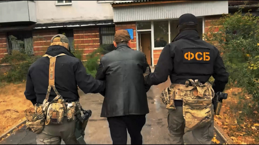    Фото: ЦОС ФСБ РФ; 5-tv.ru