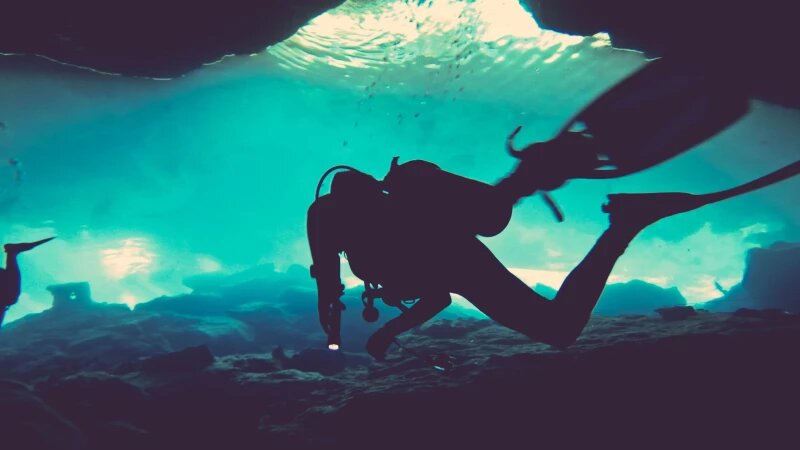     Аквалангист. Водолаз. Погружение. СС0