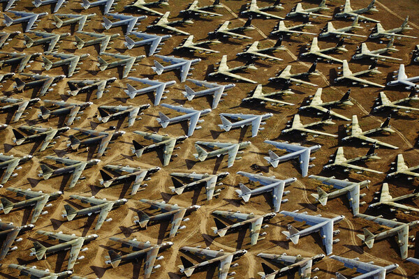 Кладбище американских стратегических бомбардировщиков в Тусоне, предназначенных для войны с СССР в 1950-е / United States Air Force  