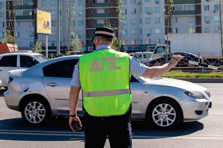   Создатели сервисов для оплаты штрафов ГИБДД забили тревогу: один клик пользователя «проверить штрафы» теперь обходится бизнесу в 4,93 рубля. Для отрасли это стало холодным душем.   
Фото: «БИЗНЕС Online»