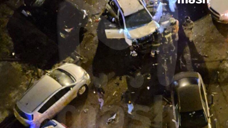     Автомобиль Kia взорвался на парковке Mash