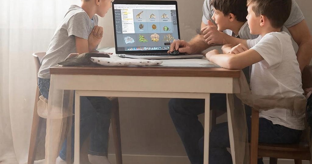 Дети и гаджеты: как вырастить осознанного пользователя, а не цифрового зомби?