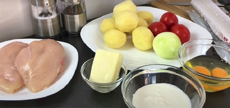 Курица и картофель в фольге: уютный праздничный ужин без лишних хлопот