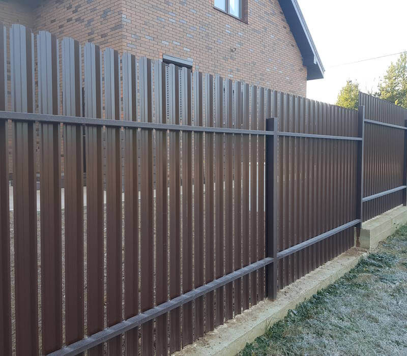 Забор-Фактор, Забор из евроштакетника на ленточном фундаменте