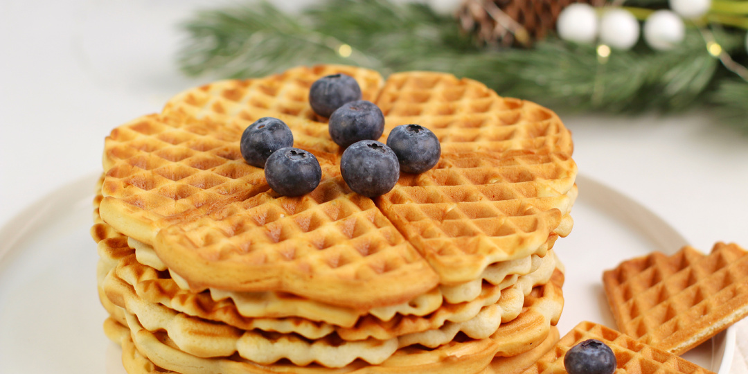 Дети просят их на завтрак каждые выходные! Вкусные пористые вафли на молоке