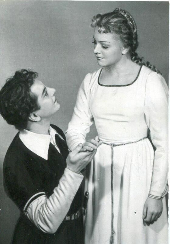 Фото: Юрий Любимов и Людмила Целиковская 