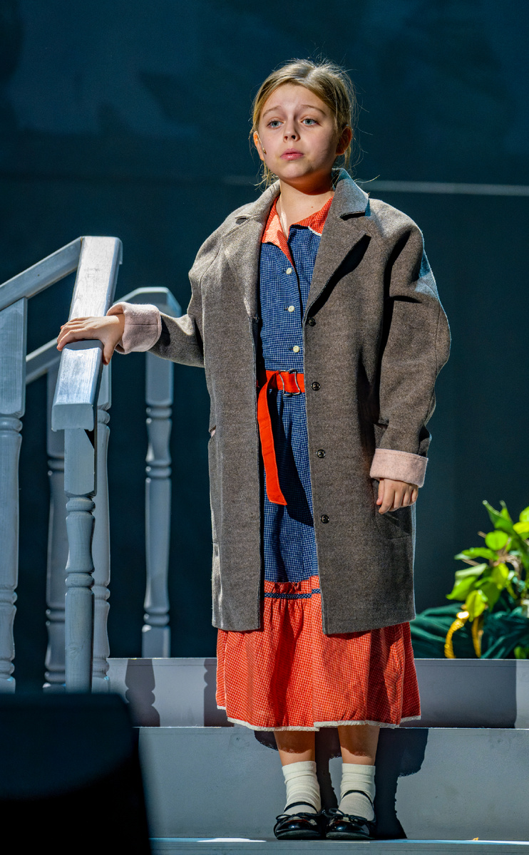 «Неугасаемый оптимизм» на сцене Театра сатиры. Фото. Александра Беланова.