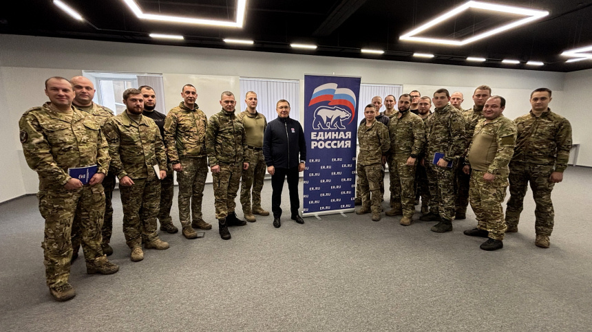    Фото: Пресс-служба «Единой России»; 5-tv.ru