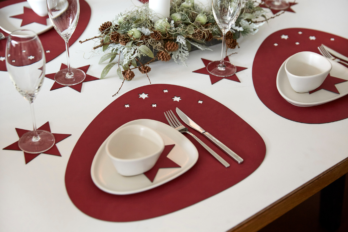 Подстановочная салфетка для сервировки стола из натуральной кожт Linddna