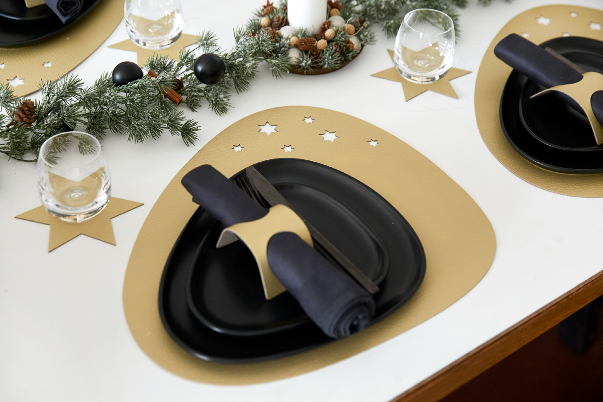 Плейсмат из натуральной кожи Linddna, в золотом цвете