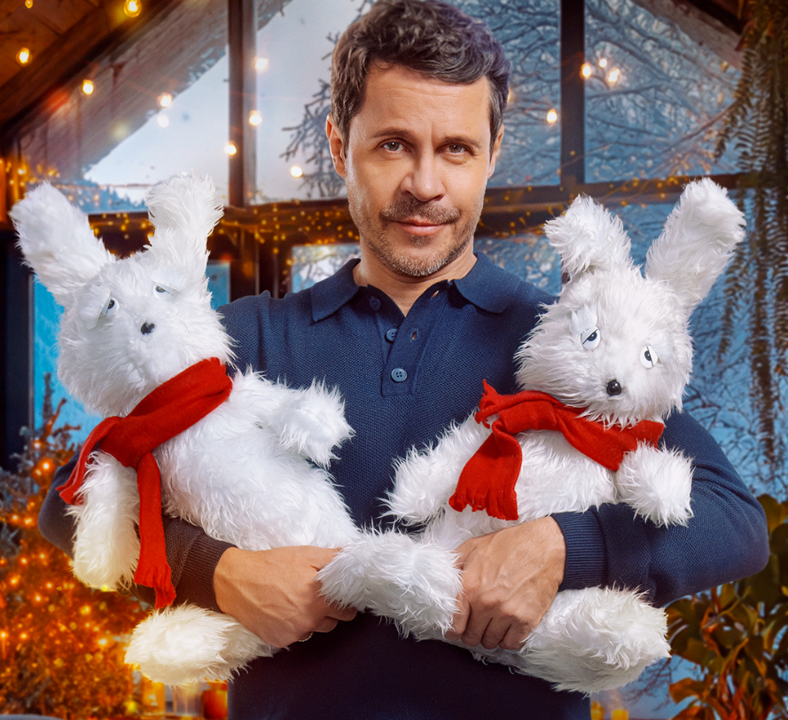 Официальный постер к фильму «Семьянин» (2025, Россия)