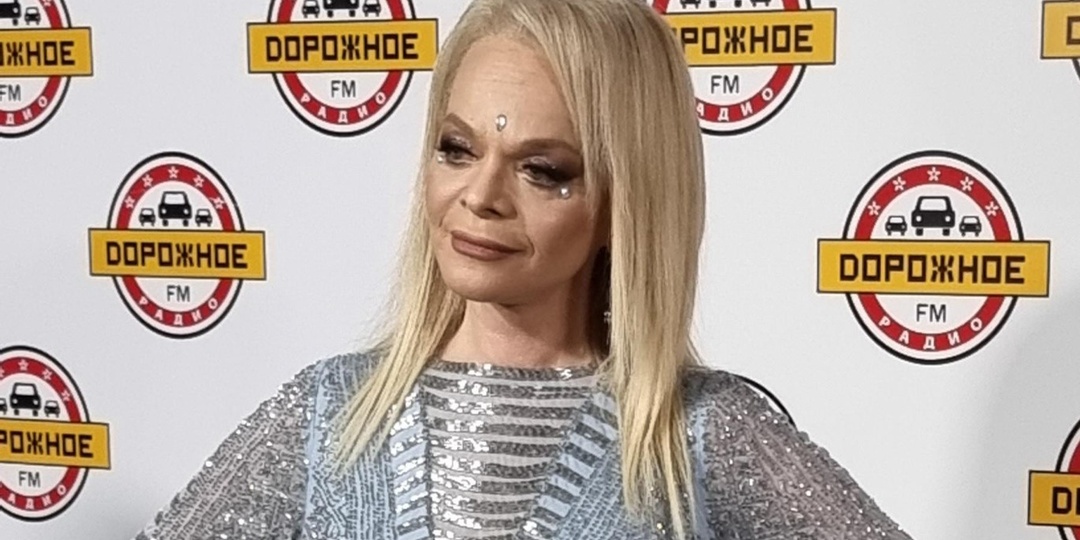 "Облапошенную" мошенниками Долину освистали на сцене