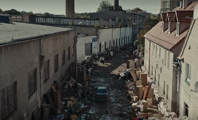 «Трясина», реж. Яан Холоубек, Камил Мишталь. Фото: кадр из сериала