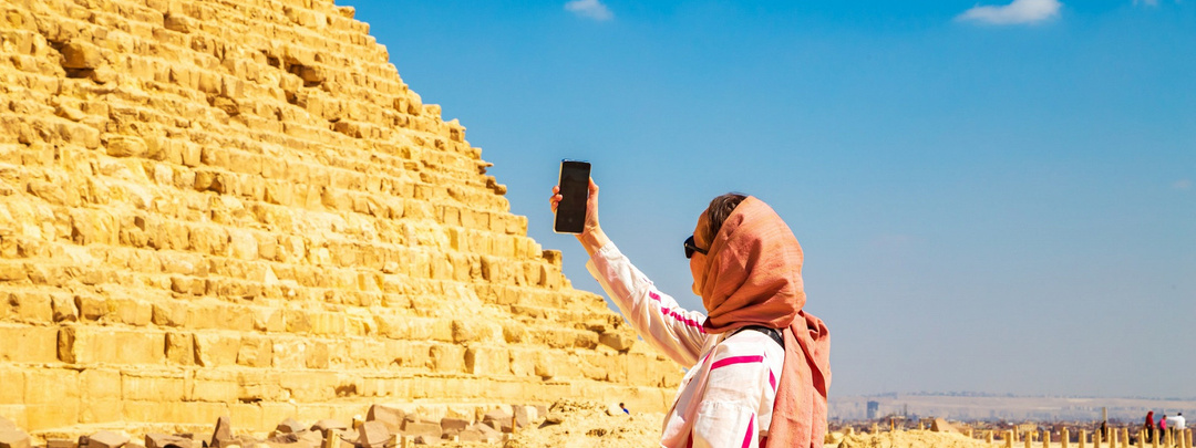 Почему у еги­петских ста­туй от­би­ты но­сы? Ре­аль­ная причина