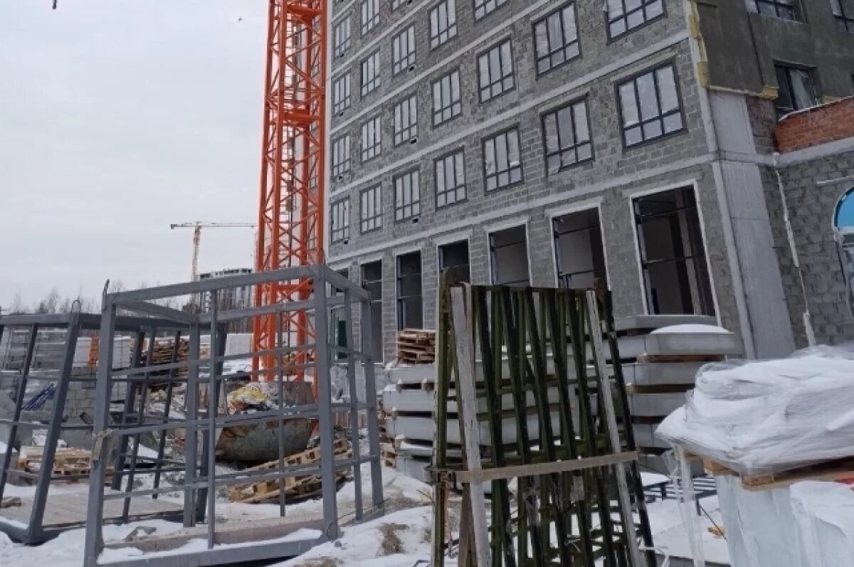    Прокуратура начала проверку после смерти рабочего на стройке ЖК Айвазовский