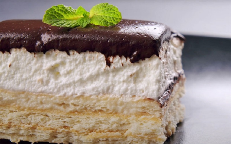 Торт за пять минут: магия сливок и печенья, которая делает праздник особенным