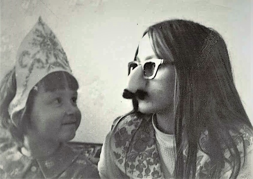 Шилова Лариса и Шилова Лена. Примерно 1977 - 1978 год