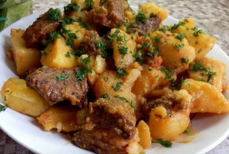 Дело не в картошке, а в том, что вы съели ПЕРЕД ней. Секрет, который помогает держать сахар в узде