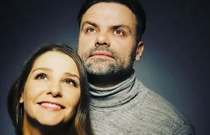 Обрела семейное счастье, пускай и не сразу.