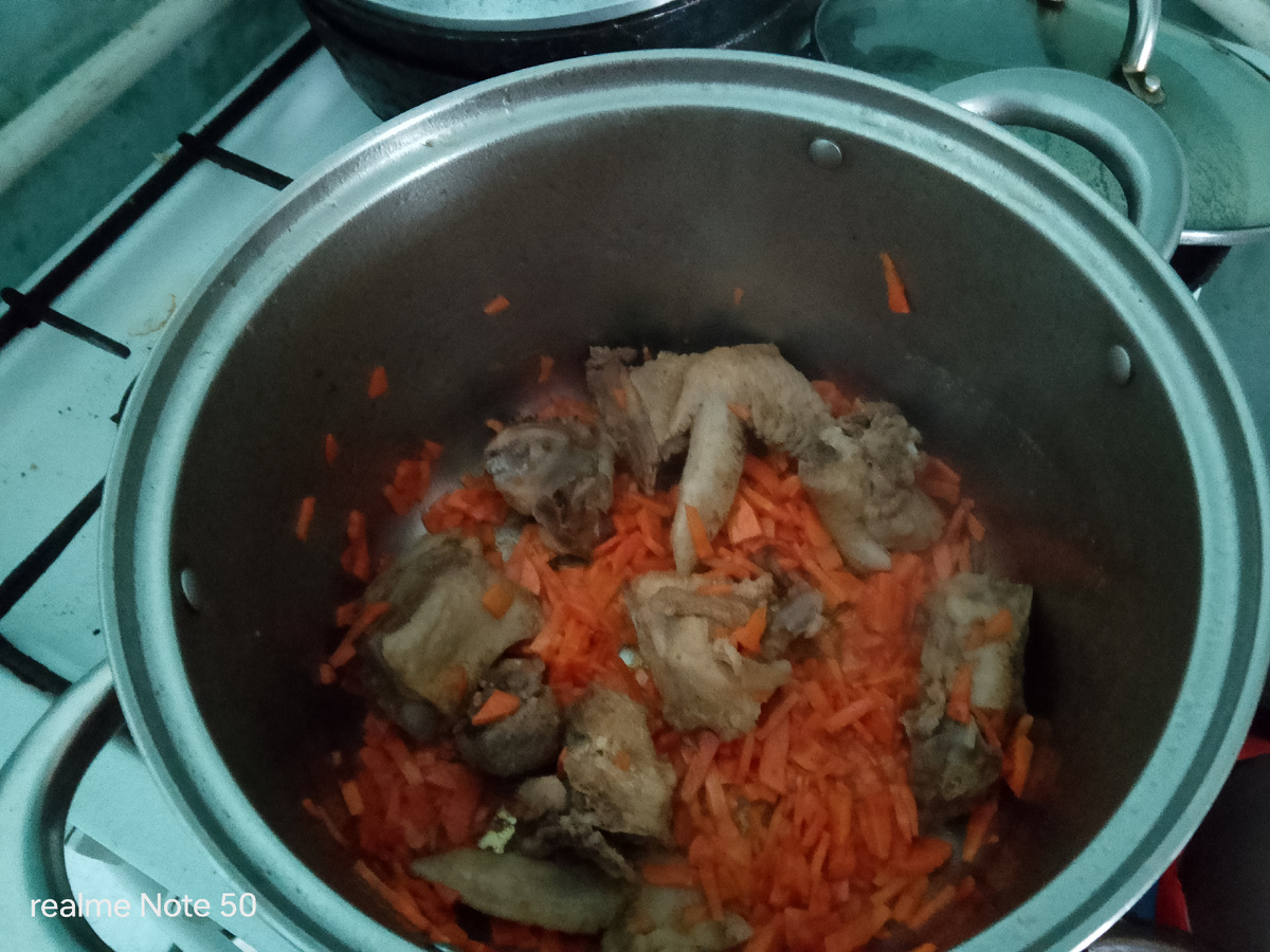 У меня петух .