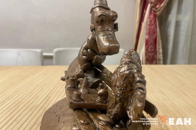    Марат Гиндуллин / Макет скульптуры Чебурашки и Гены