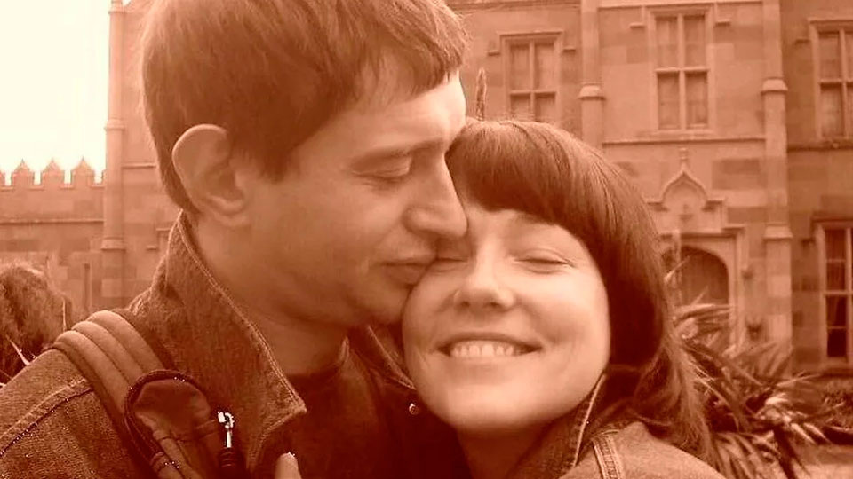 Константин Хабенский с певой женой Анастасией. Фото: https://dzen.ru/a/aPycSvEh8kq_50fr