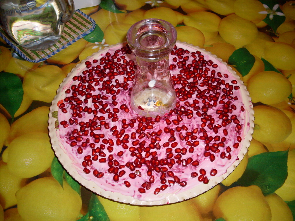 Салат  Гранатовый браслет