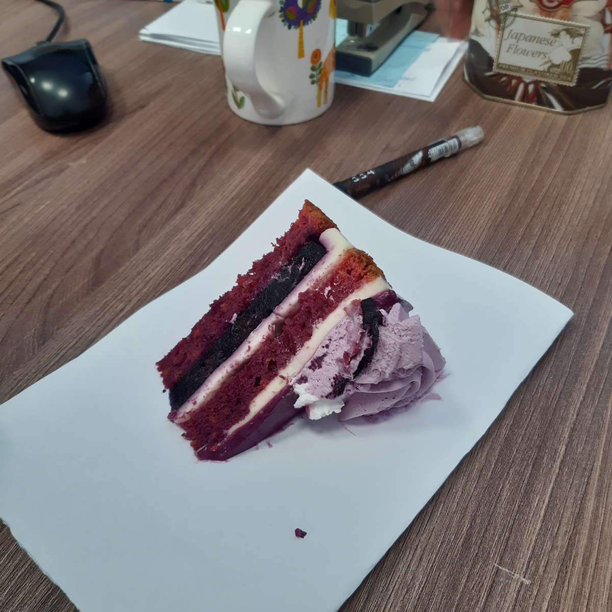 Вот на него смотрю