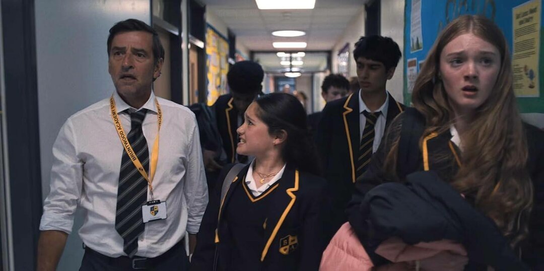 Кадр из сериала 