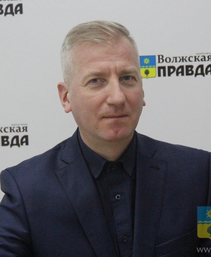 Илья Орлов, директор АМУ "Редакции газеты "Волжская правда"📷    Два века «Волжской правды»: в выставочном зале откроется экспозиция уникальных фотографий
