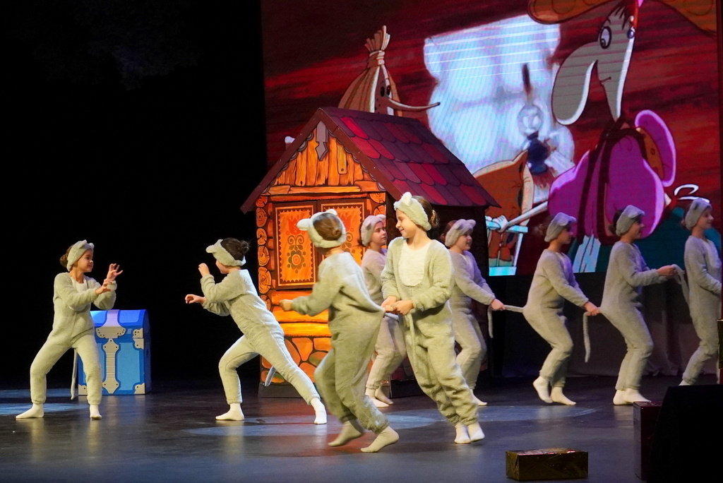 Листайте вправо, чтобы увидеть больше изображений