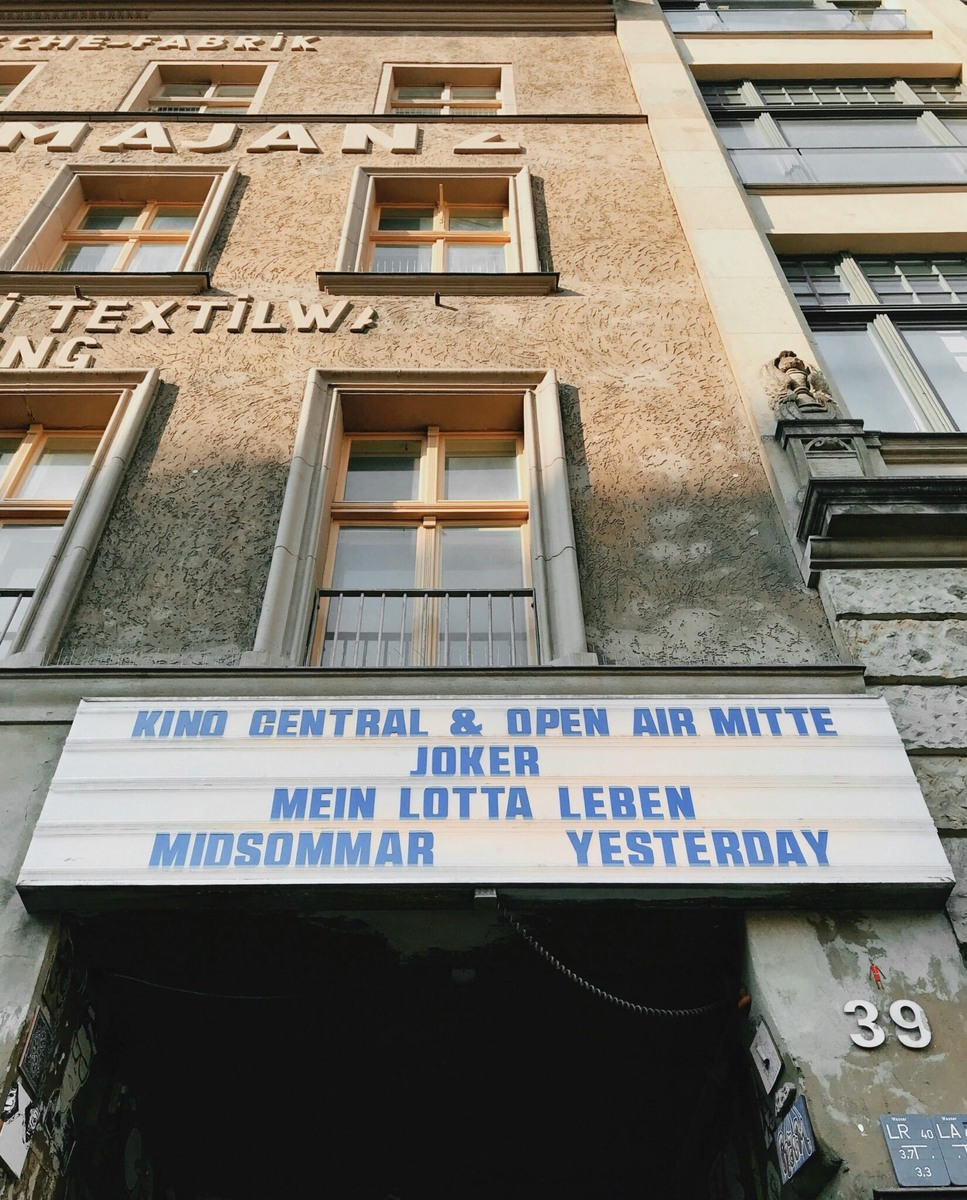    Как использовать AI для визуального мерчандайзинга в малом офлайн-бизнесе