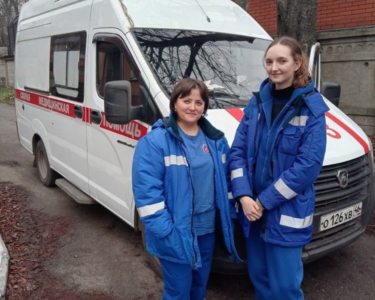     В Курске благодаря слаженной работе медики спасли пациента с остановкой сердца